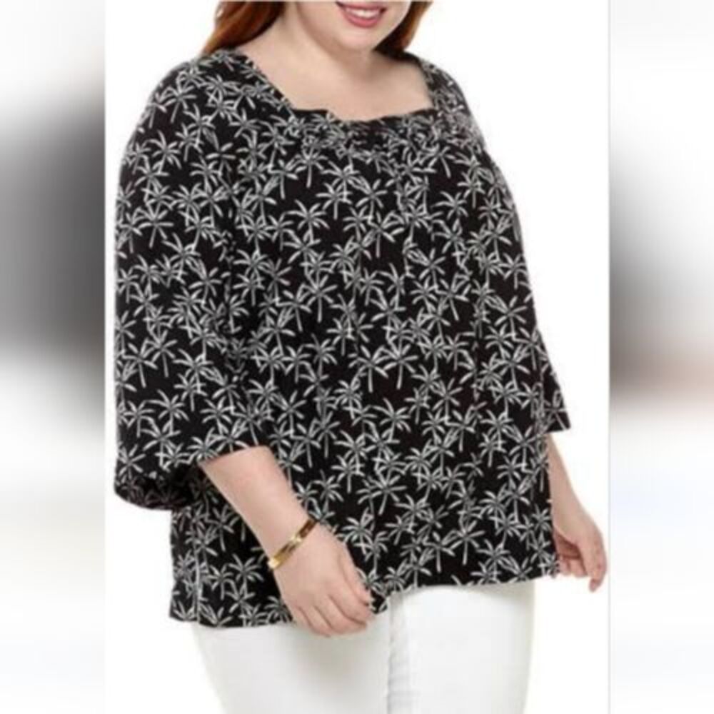 NWOT Crown‎ & Ivy Curvy Women Size 3x Square Neck Printed Blouse Black Palm Tree